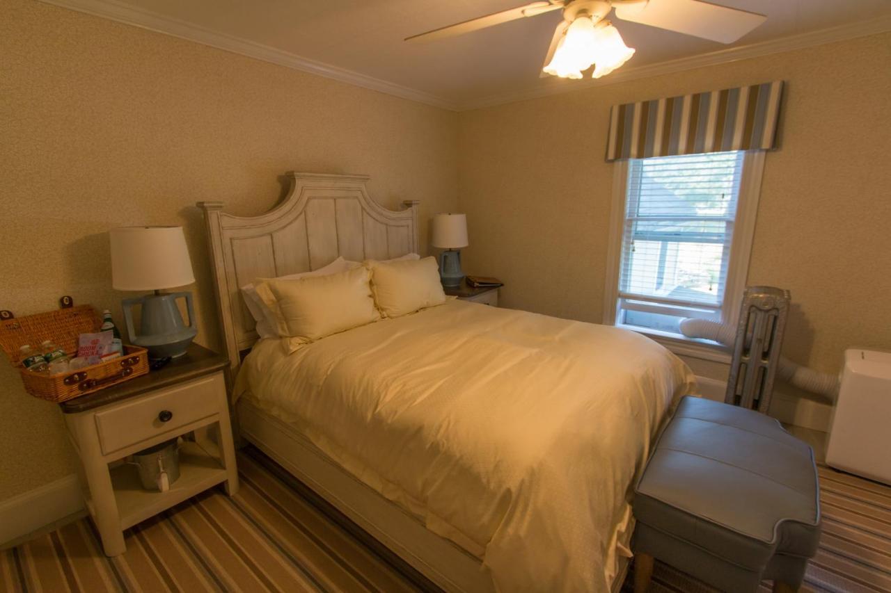 Bed & Breakfast At Tyler Hill